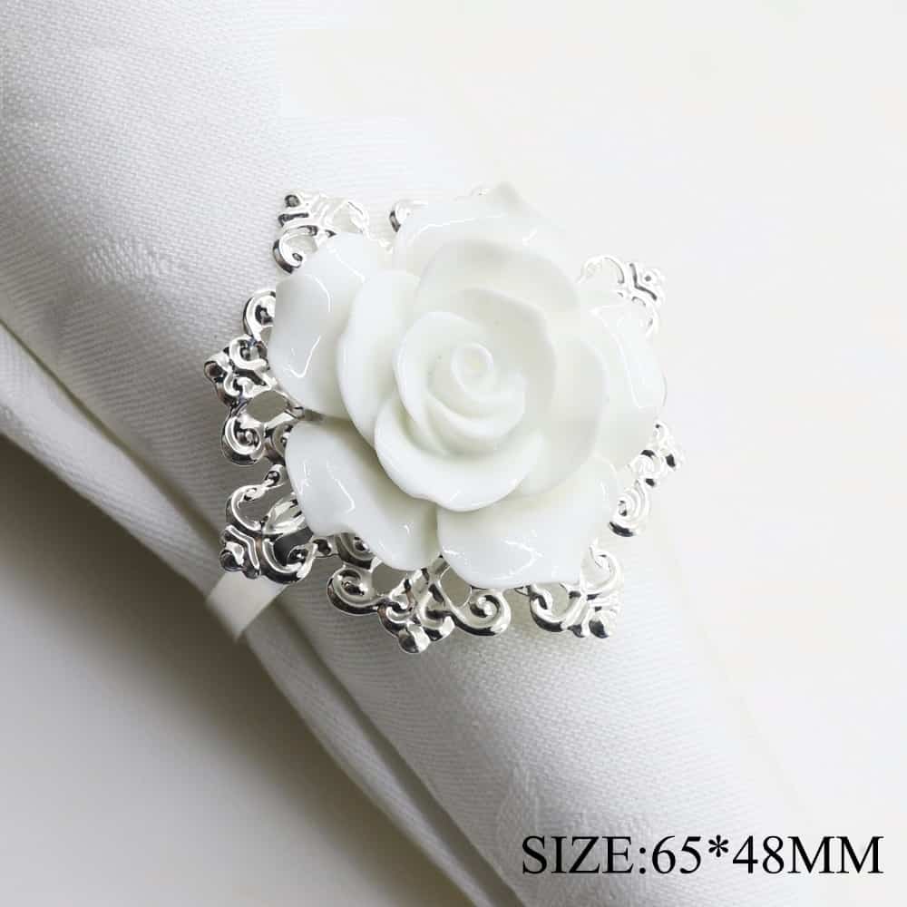 4/6 Pcs White Rose Napkin Ring Set Deluxe Party Table Decorations